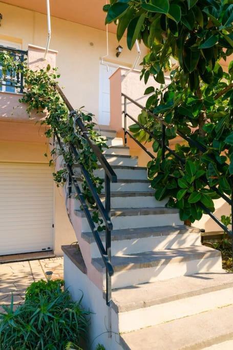 “Shiny” Sea View Apartment At Istron Agios Nikolaos  Bagian luar foto